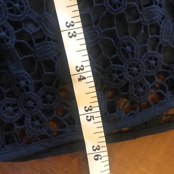 Wonder Navy Blue Crewneck Lace Overlay 3/4 sleeve Midi Dress size 0 - Picture 7 of 9